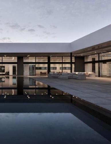 WhatsApp Image 2025-03-09 at 17.49.01