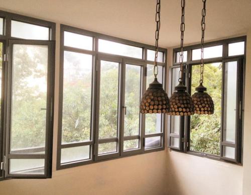 WhatsApp Image 2025-03-09 at 17.50.48