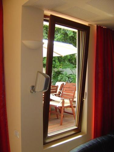 WhatsApp Image 2025-03-09 at 17.51.10