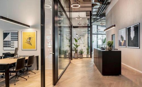 WhatsApp Image 2025-03-09 at 17.51.28