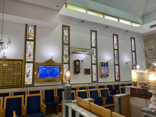 WhatsApp Image 2025-03-09 at 17.51.43